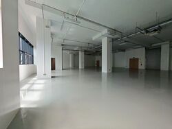 Interlocal Centre (D5), Warehouse #515165361